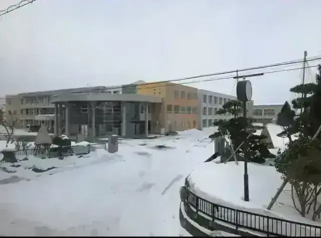 青森県立青森西高等学校