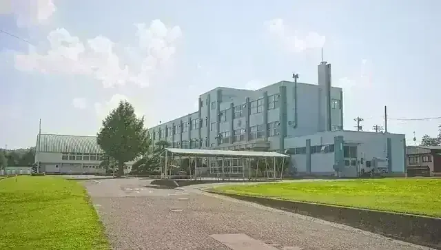 青森県立鰺ヶ沢高等学校