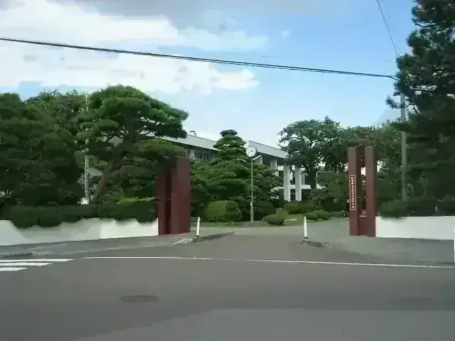 秋田県立大館鳳鳴高等学校