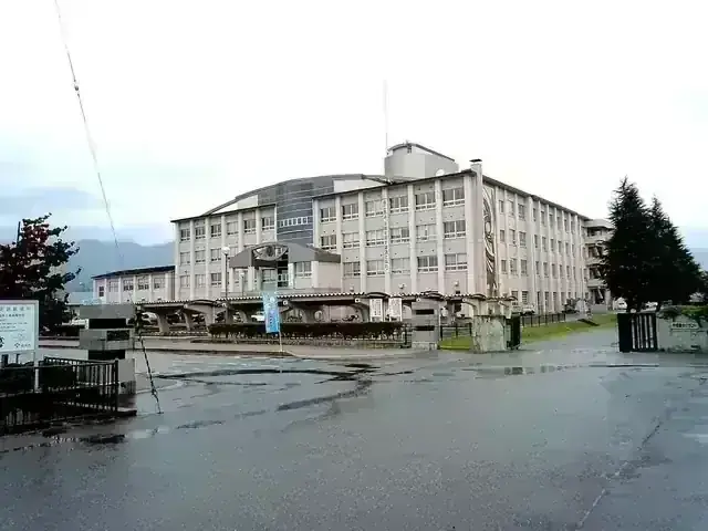 山形県立長井工業高等学校