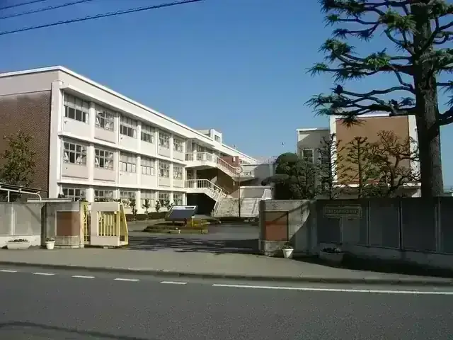 埼玉県立鴻巣女子高等学校