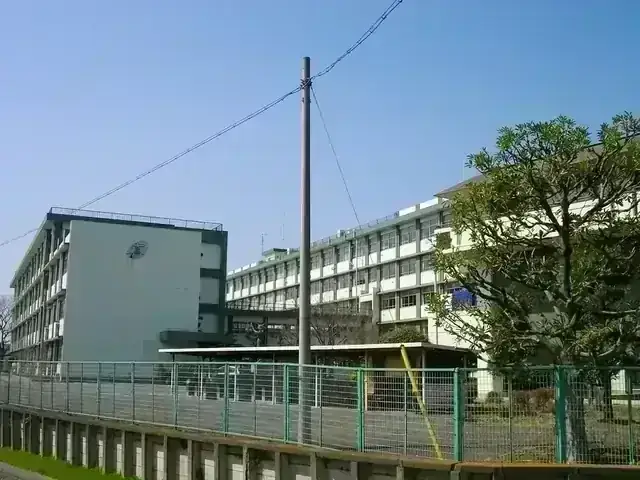 埼玉県立志木高等学校