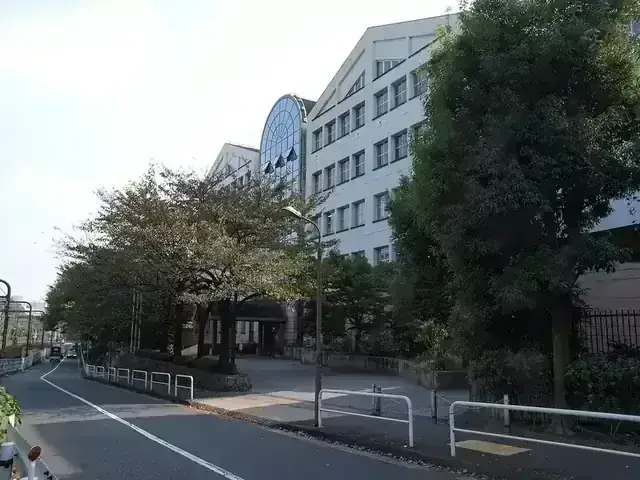 東京都立国際高等学校