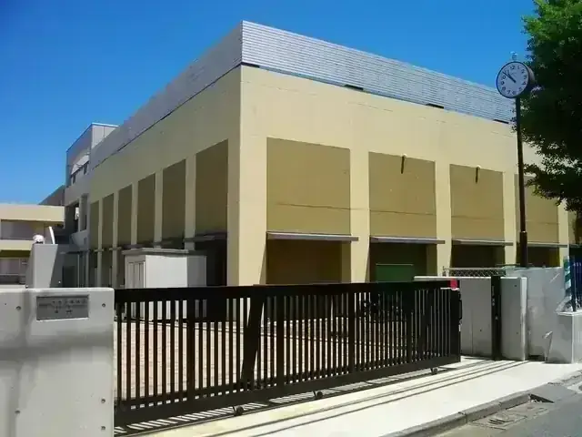 東京都立大泉高等学校