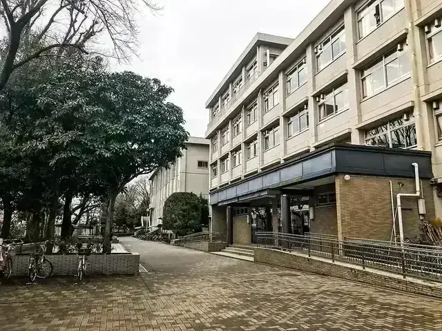 東京都立八王子東高等学校