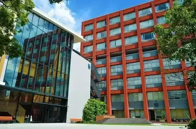 海城高等学校