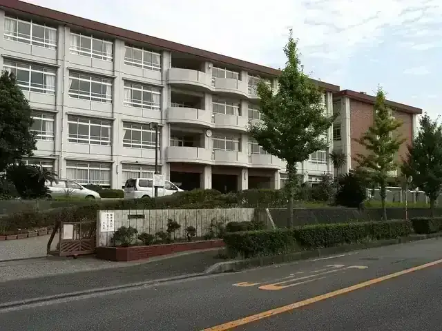 神奈川県立横浜氷取沢高等学校