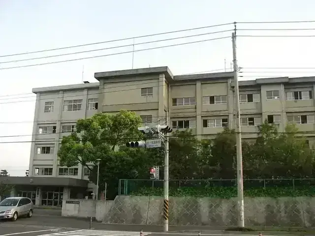 神奈川県立市ケ尾高等学校