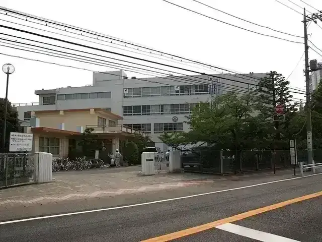 川崎市立高津高等学校
