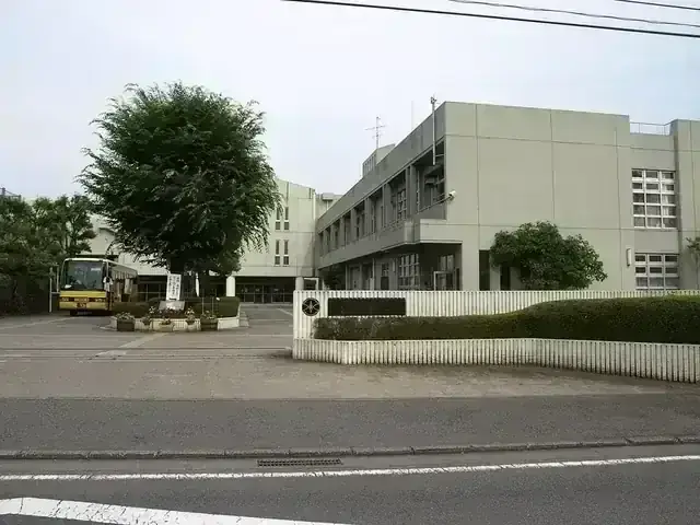 神奈川県立秦野曽屋高等学校