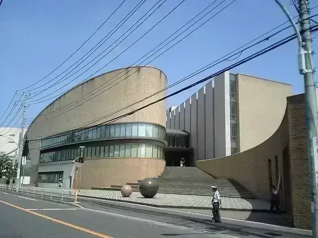 洗足学園高等学校