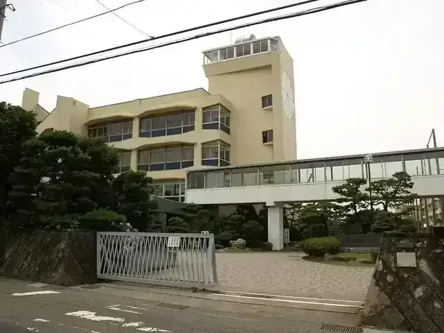 平塚学園高等学校