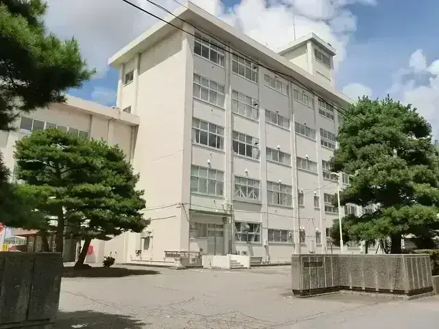 新潟県立西新発田高等学校