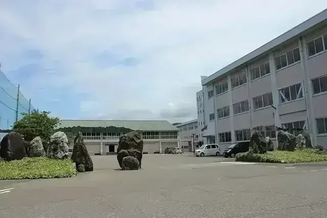 新潟県立糸魚川高等学校