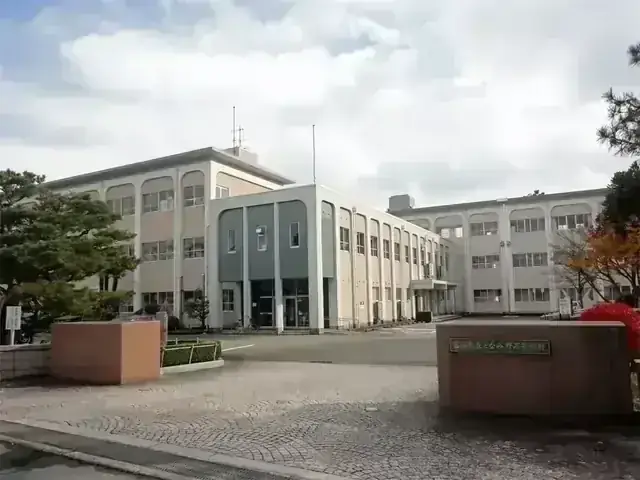 富山県立となみ野高等学校