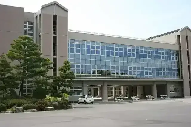 石川県立七尾東雲高等学校