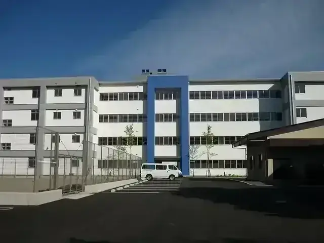 山梨県立都留興譲館高等学校