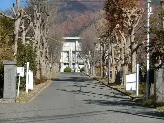 長野県上田染谷丘高等学校