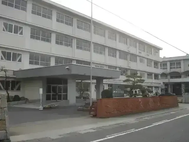 岐阜県立加納高等学校