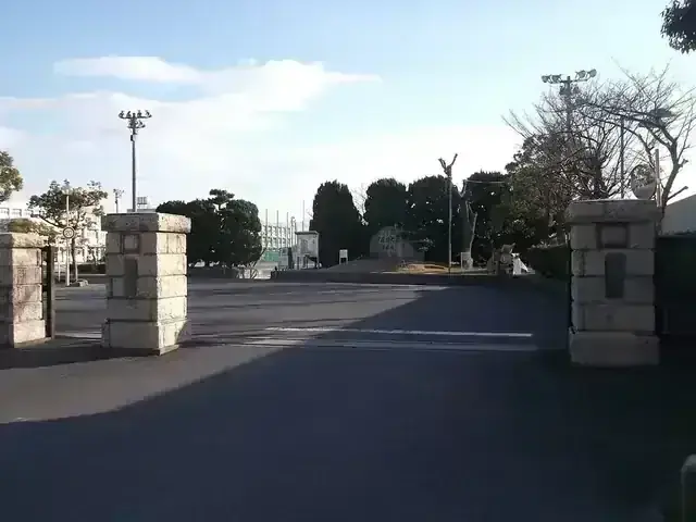 三重県立四日市工業高等学校