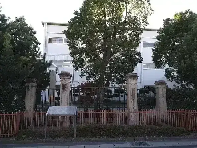 三重県立神戸高等学校