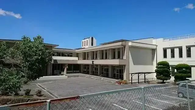 三重県立名張青峰高等学校