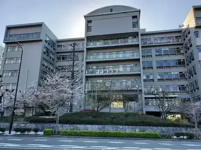 大阪府立大手前高等学校