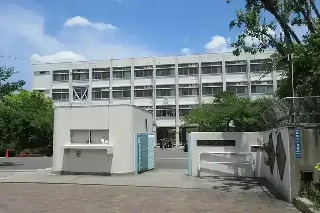 大阪府立門真なみはや高等学校