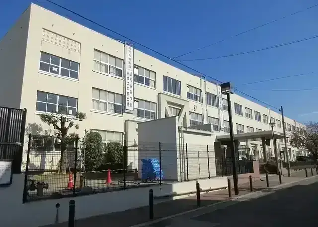 大阪府立成城高等学校
