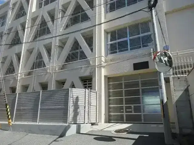 箕面学園高等学校