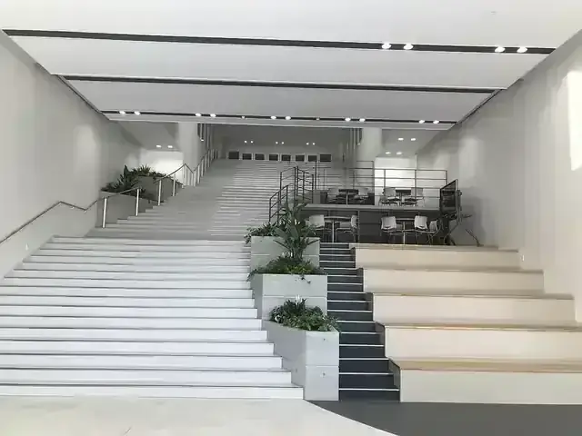 大阪青凌高等学校