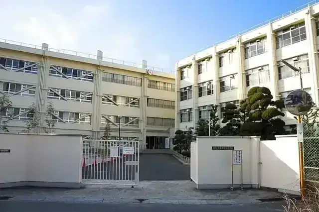 大阪商業大学高等学校