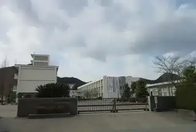 兵庫県立西脇工業高等学校
