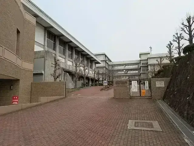 姫路市立高等学校