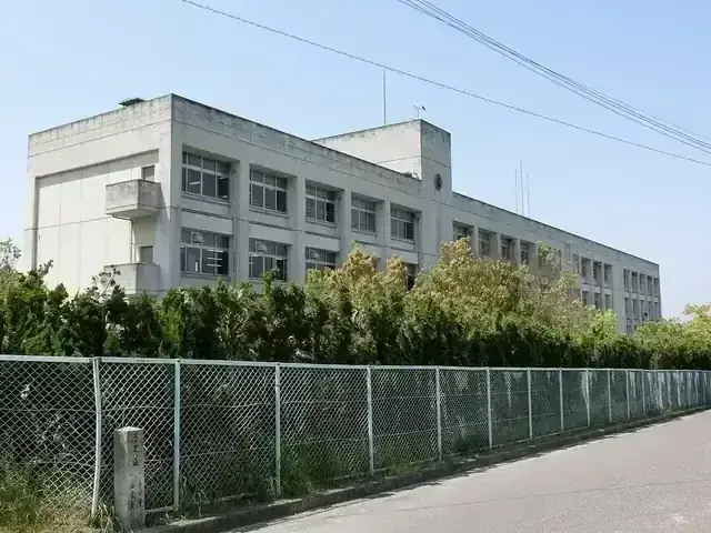 奈良県立高円芸術高等学校