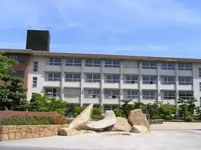 岡山県立倉敷鷲羽高等学校