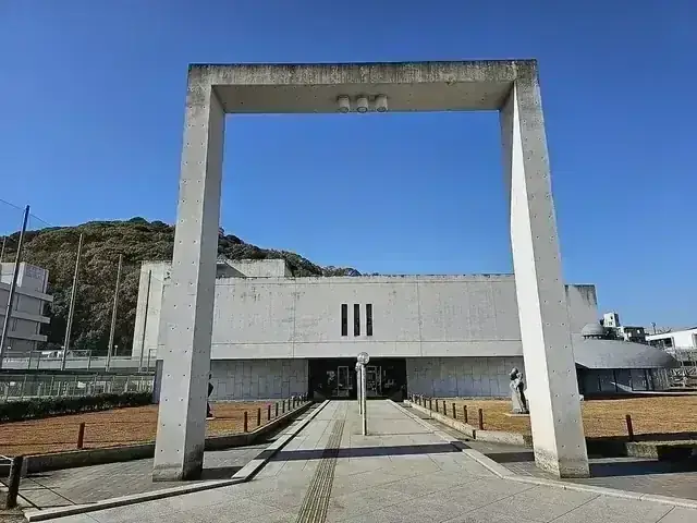 岡山県立烏城高等学校