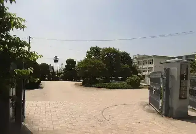 福岡県立久留米高等学校
