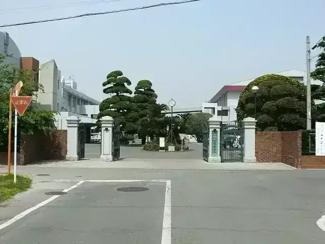 福岡県立八女高等学校