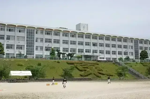 長崎県立佐世保東翔高等学校