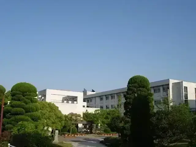 長崎市立長崎商業高等学校