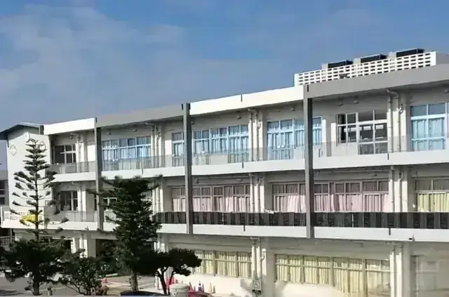沖縄県立開邦高等学校
