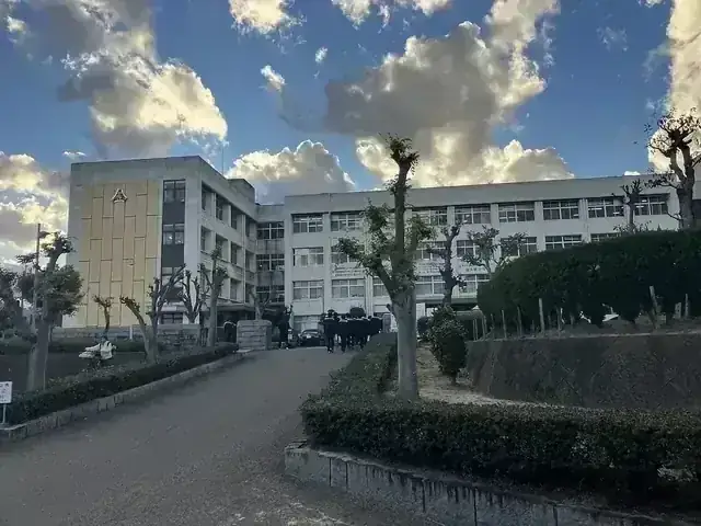 愛媛県立今治東中等教育学校