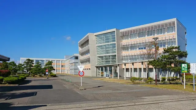 秋田工業高等専門学校